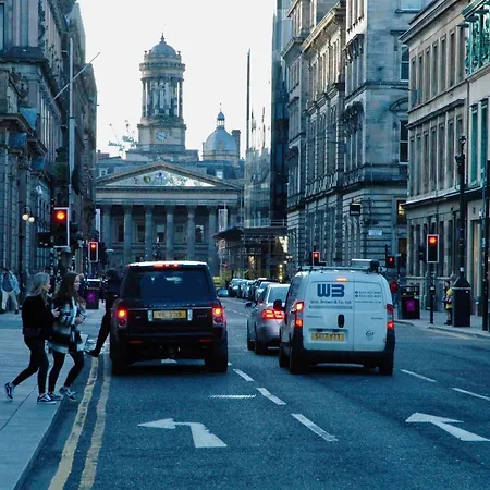 Bright Contemporary Merchant City Flat In Central Location Glasgow Extérieur photo